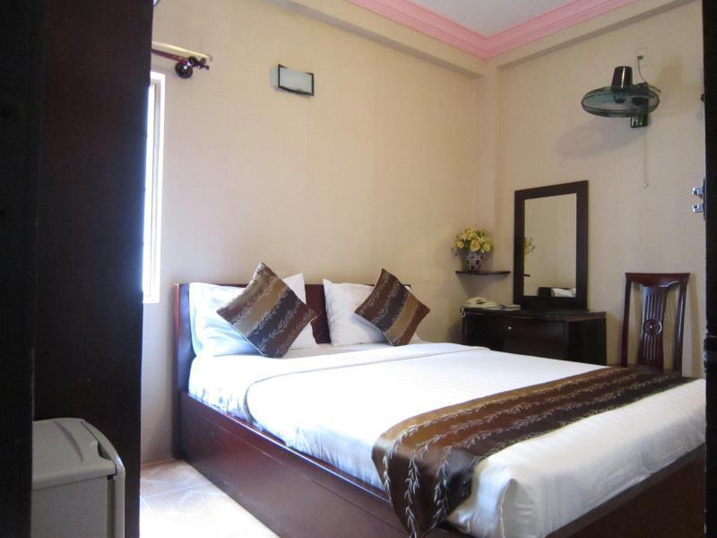 Hanz 82 Sen Hotel Ho Chi Minh City Exterior photo